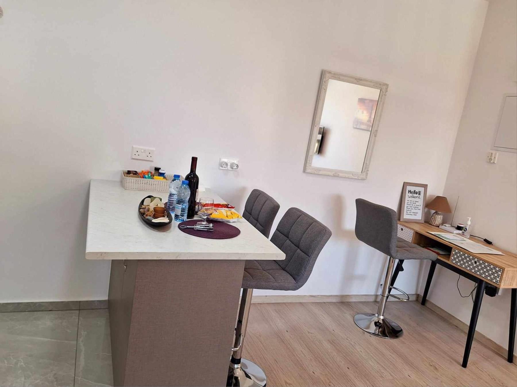 Charming Holiday Retreat Kato Paphos Apt 400M To The Beach Exterior photo