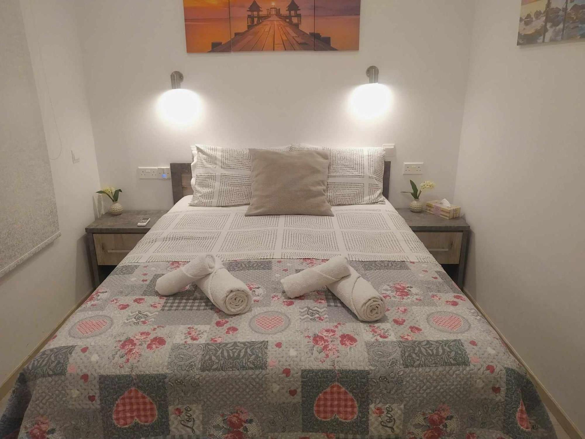 Charming Holiday Retreat Kato Paphos Apt 400M To The Beach Exterior photo