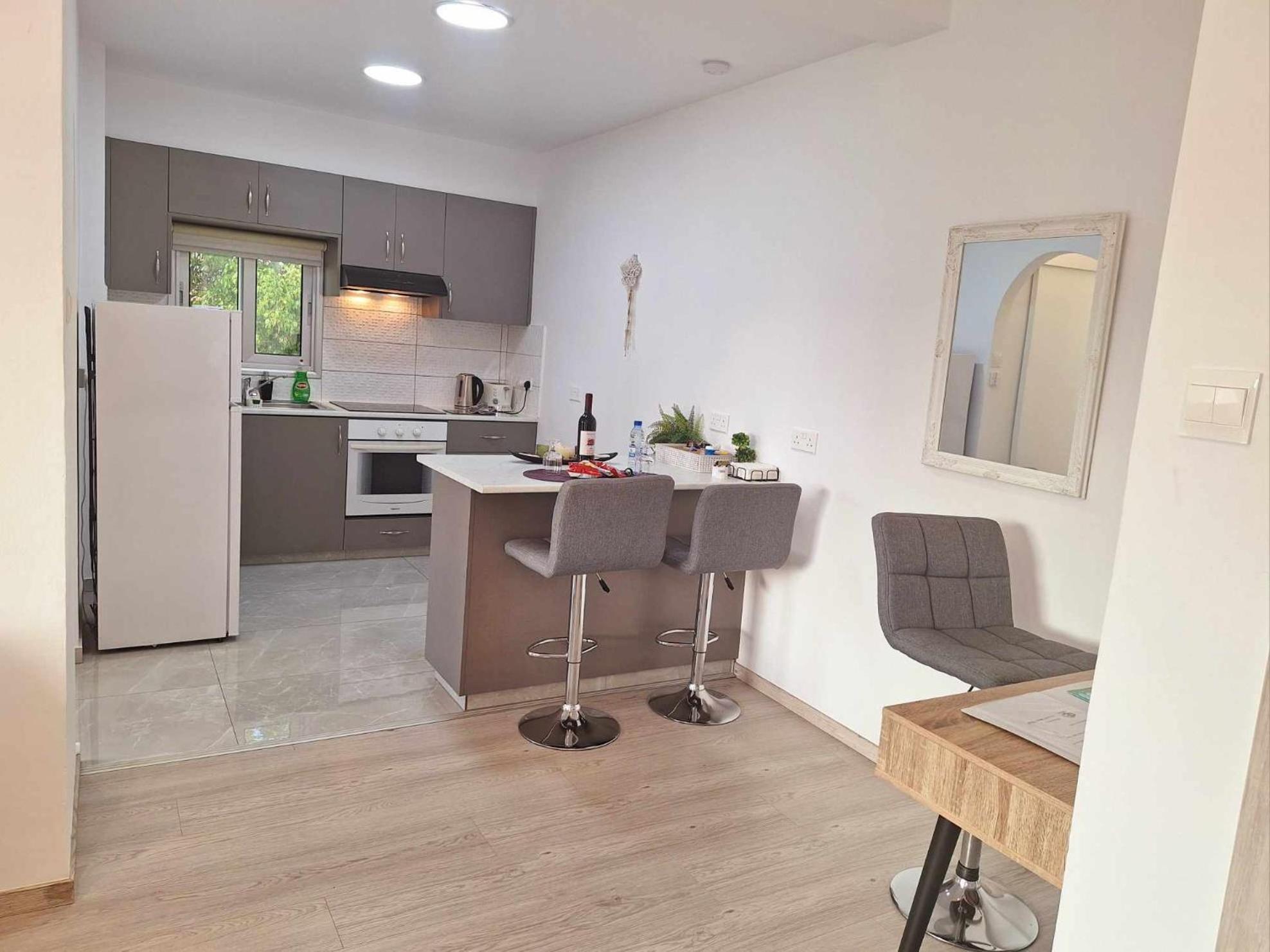 Charming Holiday Retreat Kato Paphos Apt 400M To The Beach Exterior photo