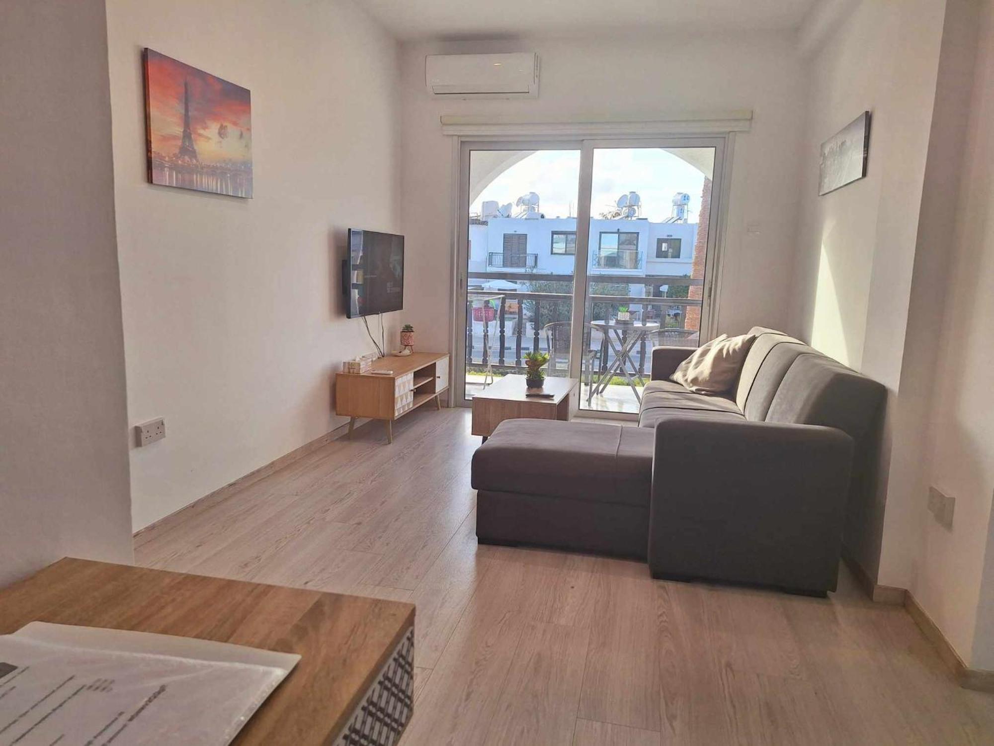 Charming Holiday Retreat Kato Paphos Apt 400M To The Beach Exterior photo