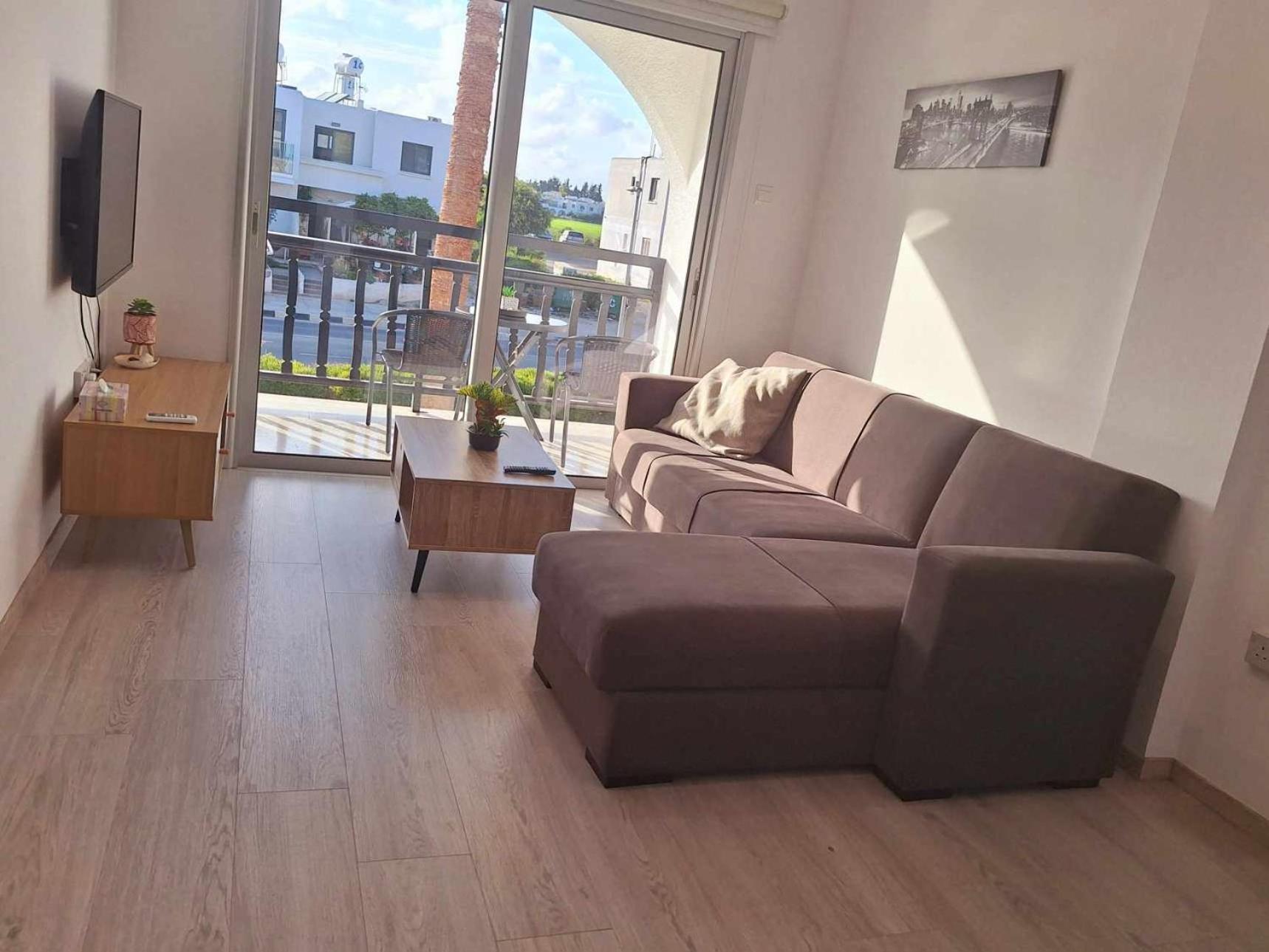 Charming Holiday Retreat Kato Paphos Apt 400M To The Beach Exterior photo